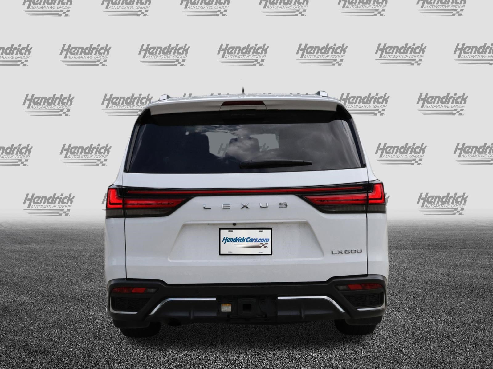 Used 2023 Lexus LX 600 F Sport w/ Accessory Package (Z1) AWD/4WD image 8