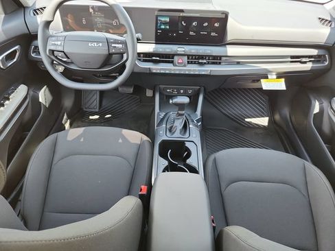 New 2026 Kia K4 FWD image 14