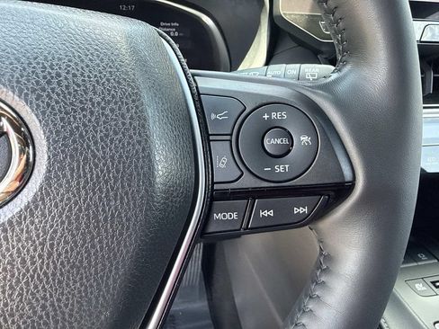 Used 2023 Toyota Venza Limited AWD/4WD image 37