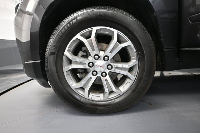 Used 2015 GMC Acadia SLT w/ Open Road Package AWD/4WD image 12