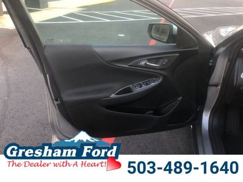 Used 2024 Chevrolet Malibu LS image 12