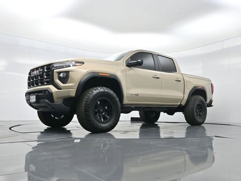 Used 2023 GMC Canyon AT4 w/ AT4 Premium Package image 40