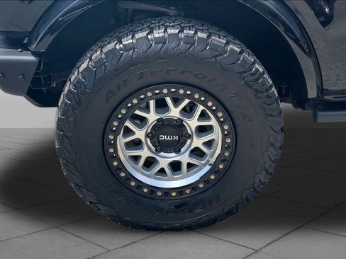 Used 2024 Ford Bronco Outer Banks AWD/4WD image 11