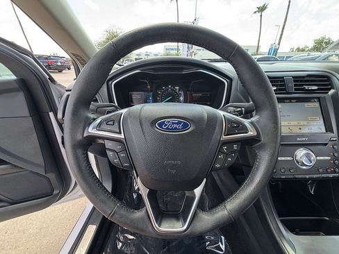 Used 2017 Ford Fusion Titanium FWD image 26
