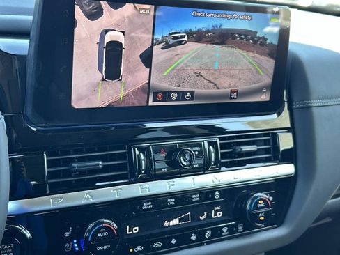 New 2026 Nissan Pathfinder Platinum w/ Lighting Package AWD/4WD image 35