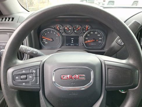 Used 2024 GMC Sierra 1500 Pro w/ Pro Value Package image 18