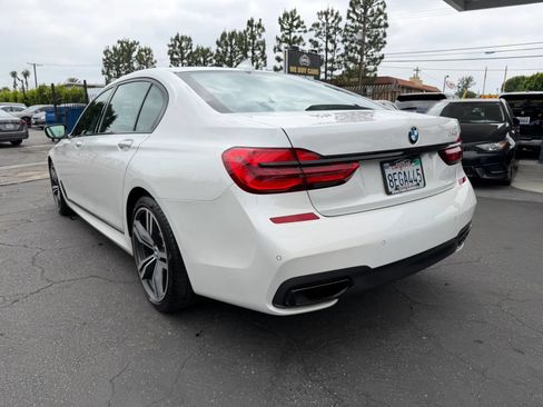 Used 2018 BMW 740i RWD image 20