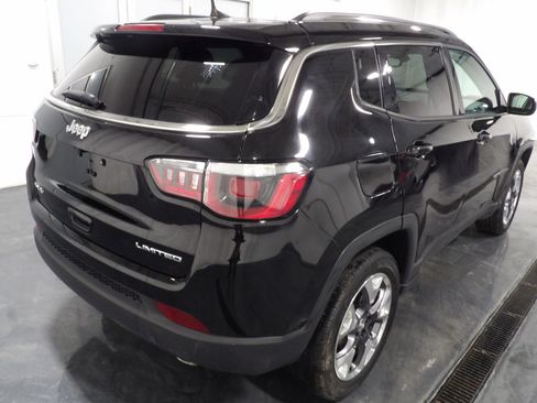Used 2020 Jeep Compass Limited image 4