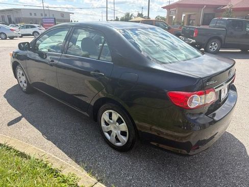 Used 2013 Toyota Corolla LE FWD image 4