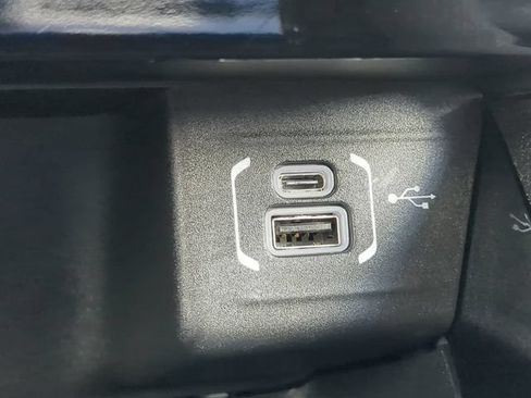 Used 2025 Jeep Compass Trailhawk AWD/4WD image 25