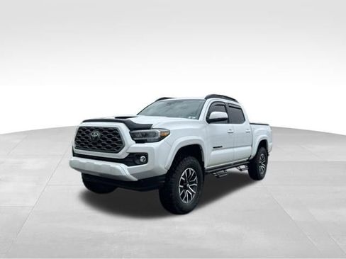 Used 2023 Toyota Tacoma TRD Sport w/ Technology Package AWD/4WD image 37