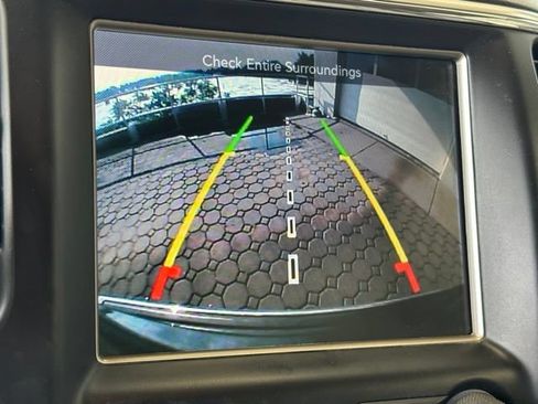 Used 2017 Jeep Grand Cherokee Overland AWD/4WD image 17