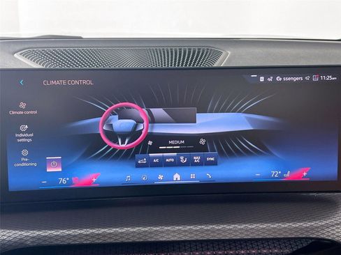 New 2026 BMW 330i xDrive Sedan w/ Convenience Package image 16