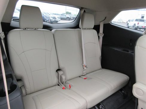 Certified 2019 Buick Enclave Premium FWD image 26