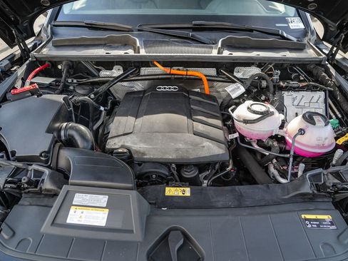 Certified 2023 Audi Q5 e Premium Plus w/ Premium Plus Package image 29