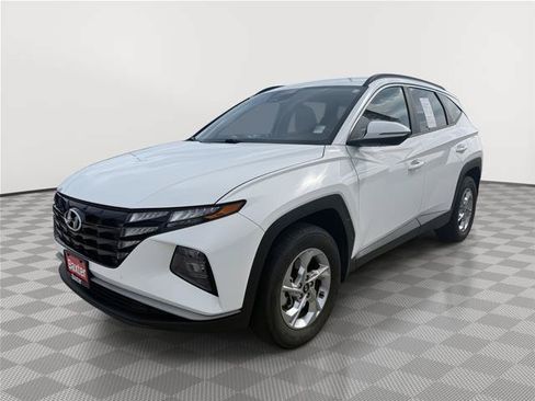 Used 2023 Hyundai Tucson SEL AWD/4WD image 5