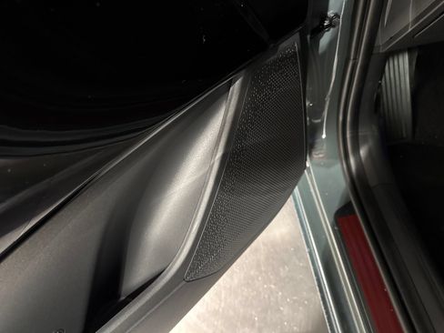 New 2026 Kia Niro Wind FWD image 27