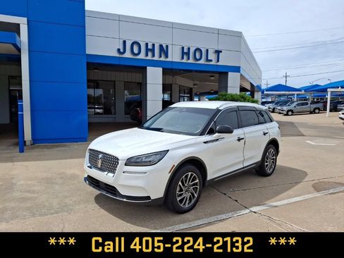 Used 2021 Lincoln Corsair FWD image 2
