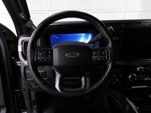 Used 2025 Ford F250 Platinum image 45