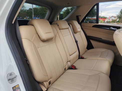 Used 2017 Mercedes-Benz GLE 350 GLE 350 SUV w/ Premium 1 Package image 15