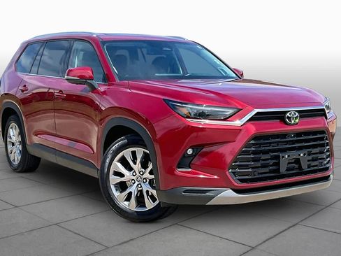 Used 2025 Toyota Grand Highlander AWD Hybrid image 3
