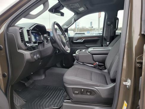 Certified 2023 Chevrolet Silverado 1500 LT image 8