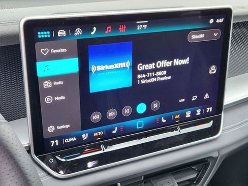 New 2026 Volkswagen Tiguan SE R-Line AWD/4WD image 15