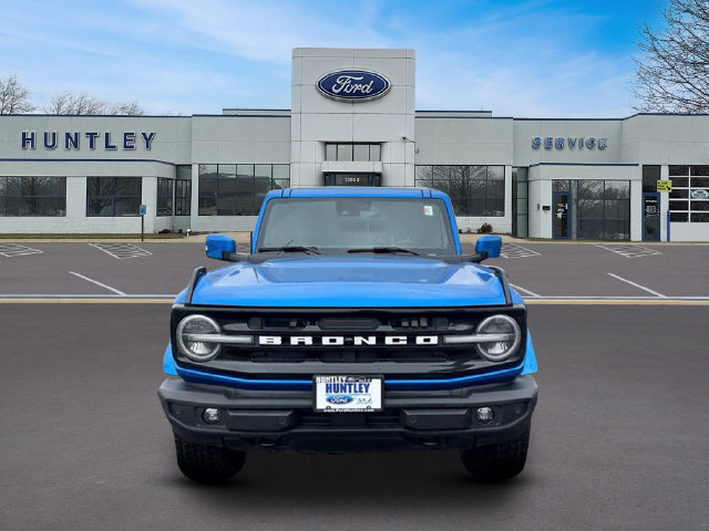 Used 2024 Ford Bronco Outer Banks AWD/4WD image 3