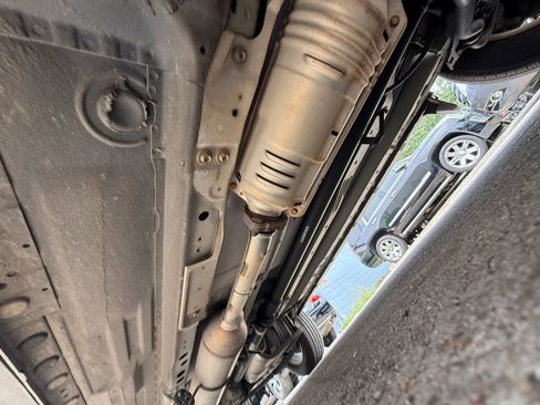 Used 2004 Honda CR-V EX image 32