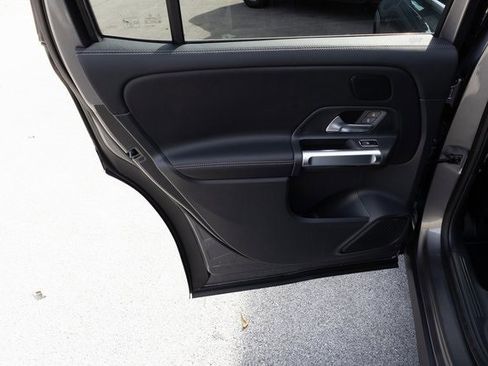 Certified 2025 Mercedes-Benz GLB 250 4MATIC image 16