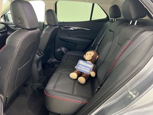 Used 2022 Buick Envision Essence w/ Sport Touring Package image 21