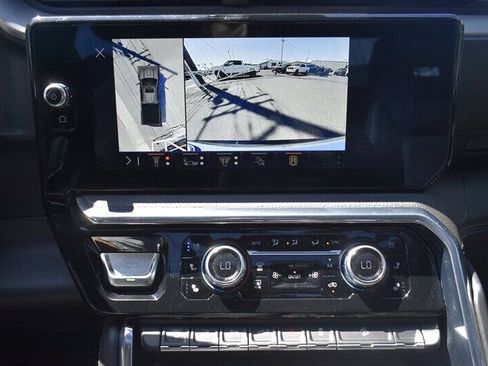 Used 2024 GMC Sierra 3500 Denali w/ Denali Reserve Package AWD/4WD image 20