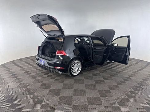 Used 2018 Volkswagen Golf R 4-Door AWD/4WD image 14