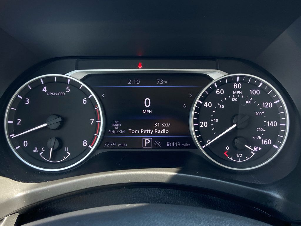 Used 2025 Nissan Sentra SR w/ Midnight Edition FWD image 15