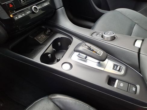 Used 2025 INFINITI QX50 Luxe image 11