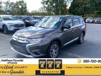 Used 2018 Mitsubishi Outlander ES
