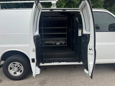 Used 2020 Chevrolet Express 2500 w/ Driver Convenience Package RWD image 13