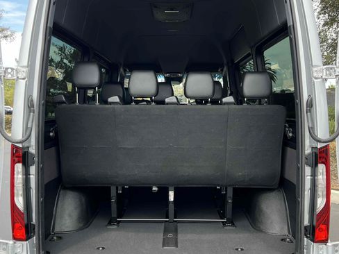 Used 2023 Mercedes-Benz Sprinter 2500 image 70