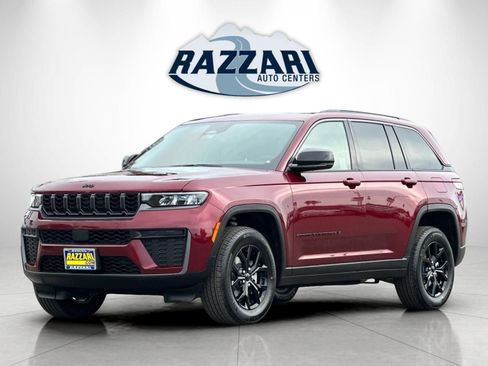 New 2026 Jeep Grand Cherokee Altitude AWD/4WD image 7