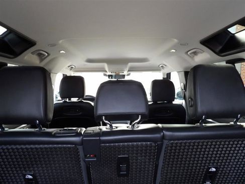 Used 2022 Land Rover Defender 110 S image 14