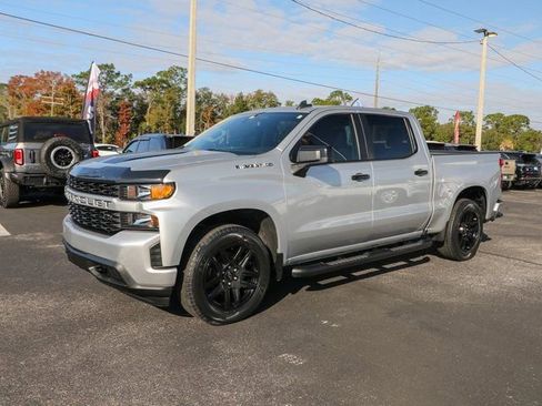 Used 2021 Chevrolet Silverado 1500 Custom w/ Rally Edition image 4