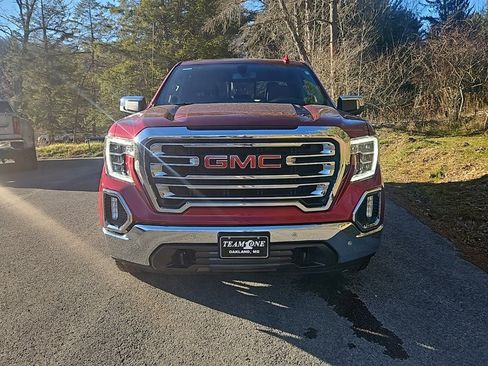Used 2022 GMC Sierra 1500 SLT w/ SLT Convenience Package image 8