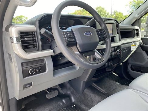 New 2025 Ford F450 XL w/ XL Chrome Package image 8
