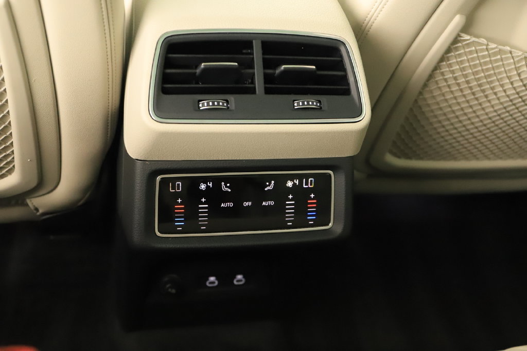 Certified 2024 Audi Q8 e-tron Premium AWD/4WD image 22