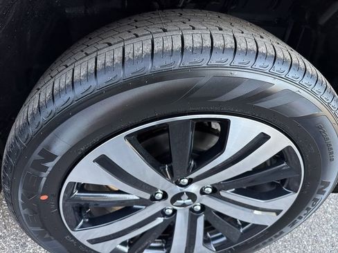 New 2026 Mitsubishi Outlander Sport ES image 13