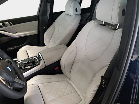 New 2026 BMW X5 sDrive40i w/ M Sport Package RWD image 12