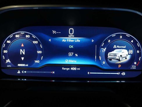 Used 2023 Chevrolet Suburban LT image 29