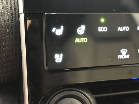 Used 2024 Toyota bZ4X AWD w/ Weather Package image 12