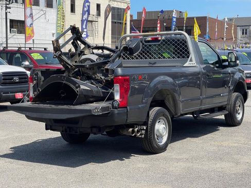 Used 2019 Ford F350 XL w/ Power Equipment Group AWD/4WD image 4