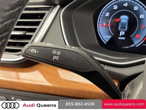 Used 2022 Audi Q5 2.0T Premium Plus image 24